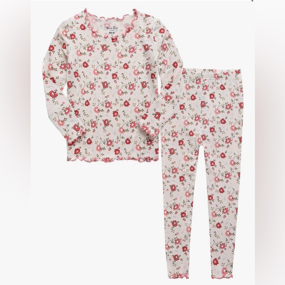 Girls soft and breathable PJ’s (sz 4/5)